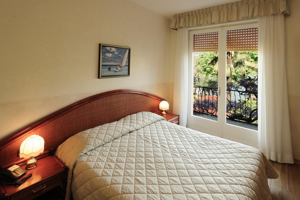 Hotel Garden Zorzi San Felice del Benaco Luaran gambar